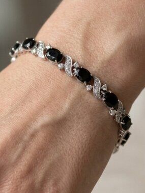 Tennis Bracelet Black and Clear Stones Silver Tone Extender